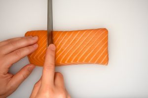 Advanced sushi cutting technique